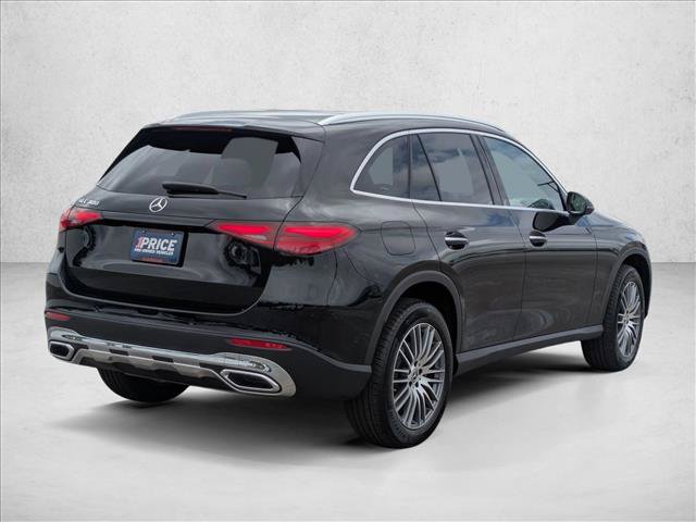 Certified 2026 Mercedes-Benz GLC 300 image 2