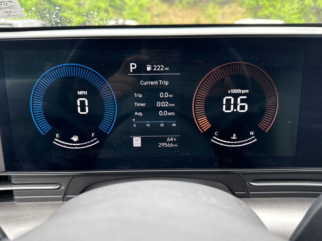 Used 2025 Hyundai Kona SEL AWD/4WD image 13