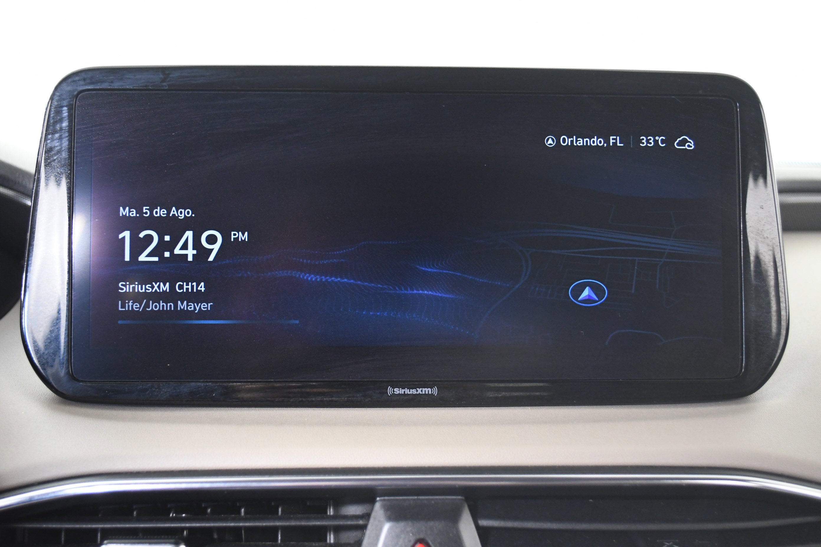 Used 2023 Hyundai Santa Fe SEL w/ Cargo Package image 18