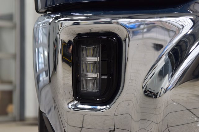 Used 2025 Chevrolet Silverado 2500 LT image 14