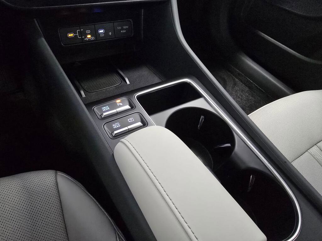 New 2026 Hyundai Sonata Limited image 33