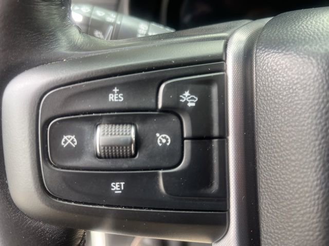 Used 2023 GMC Yukon XL SLT RWD image 10
