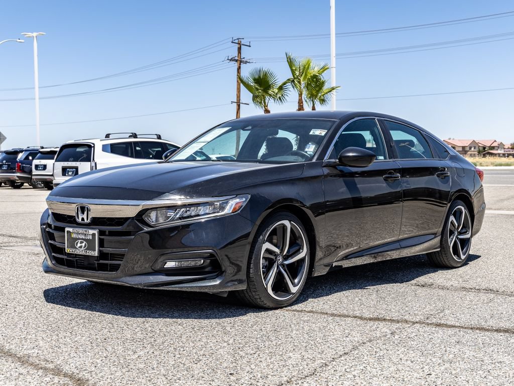 Used 2019 Honda Accord Sport image 2