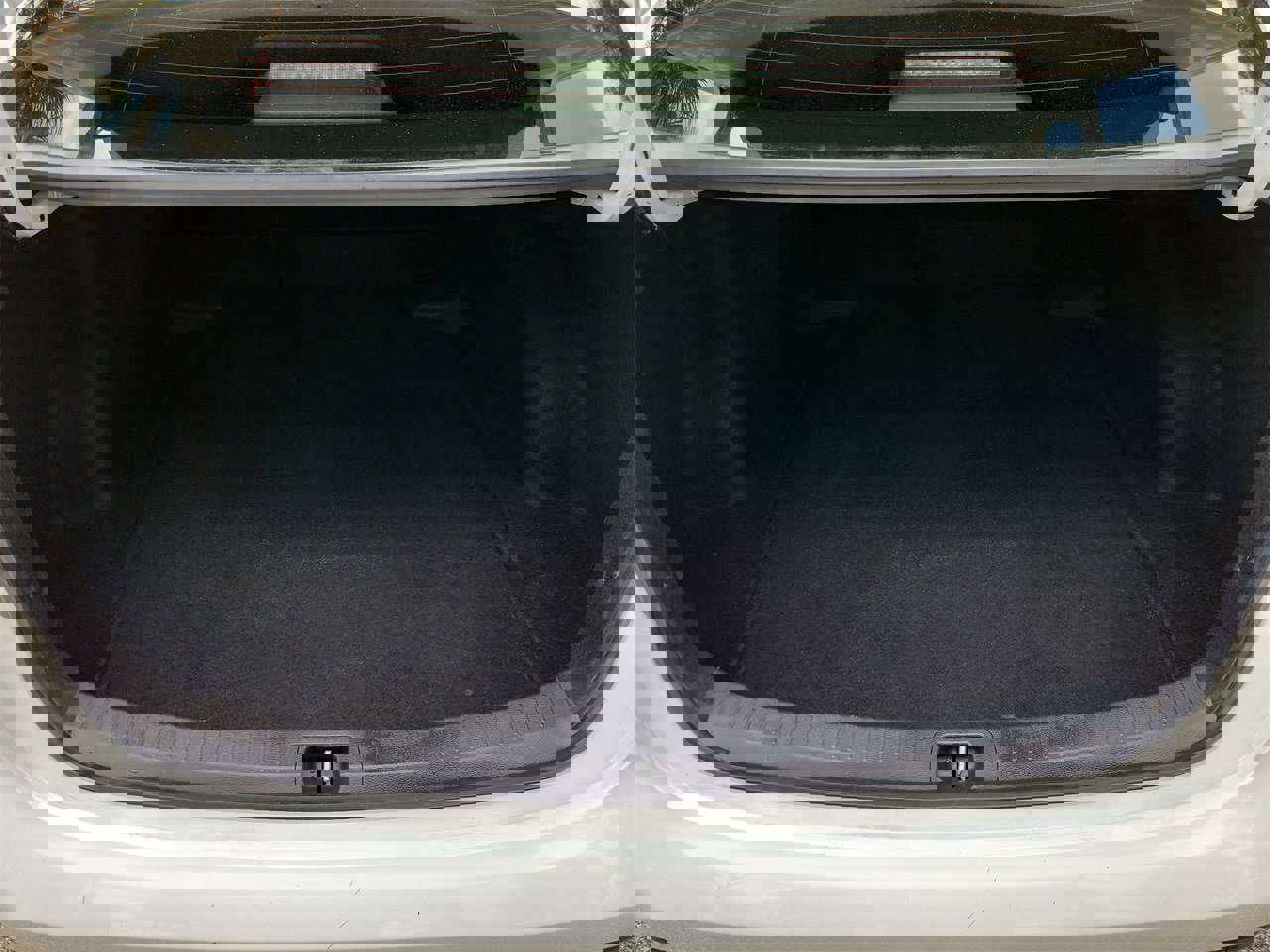 Used 2023 Toyota Corolla LE image 8