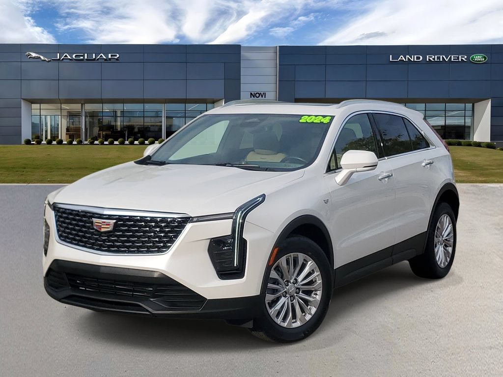 Used 2024 Cadillac XT4 Luxury w/ Cold Weather Package