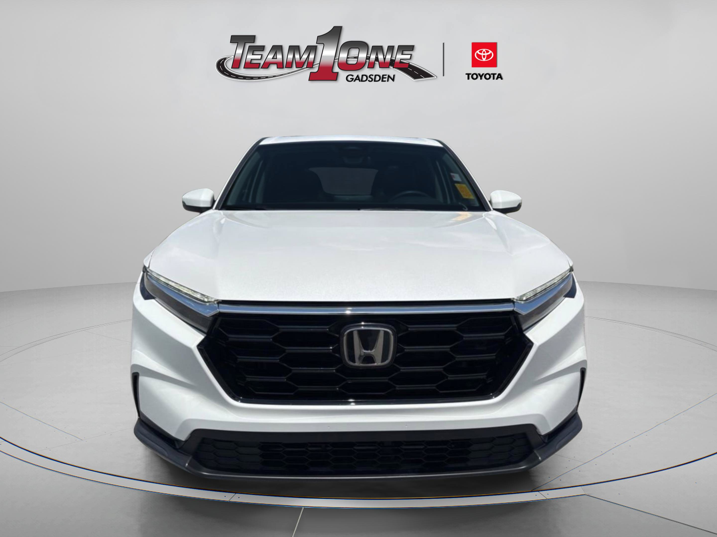 Used 2024 Honda CR-V EX image 2
