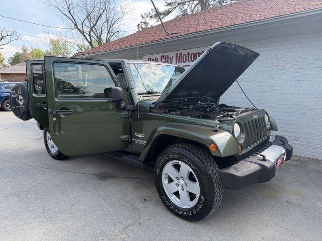 Used 2008 Jeep Wrangler Unlimited Sahara AWD/4WD image 9