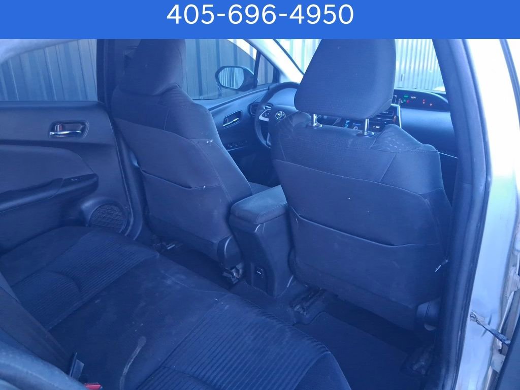 Used 2016 Toyota Prius Two image 9