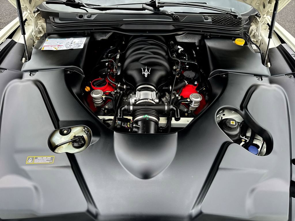 Used 2017 Maserati GranTurismo Sport image 24