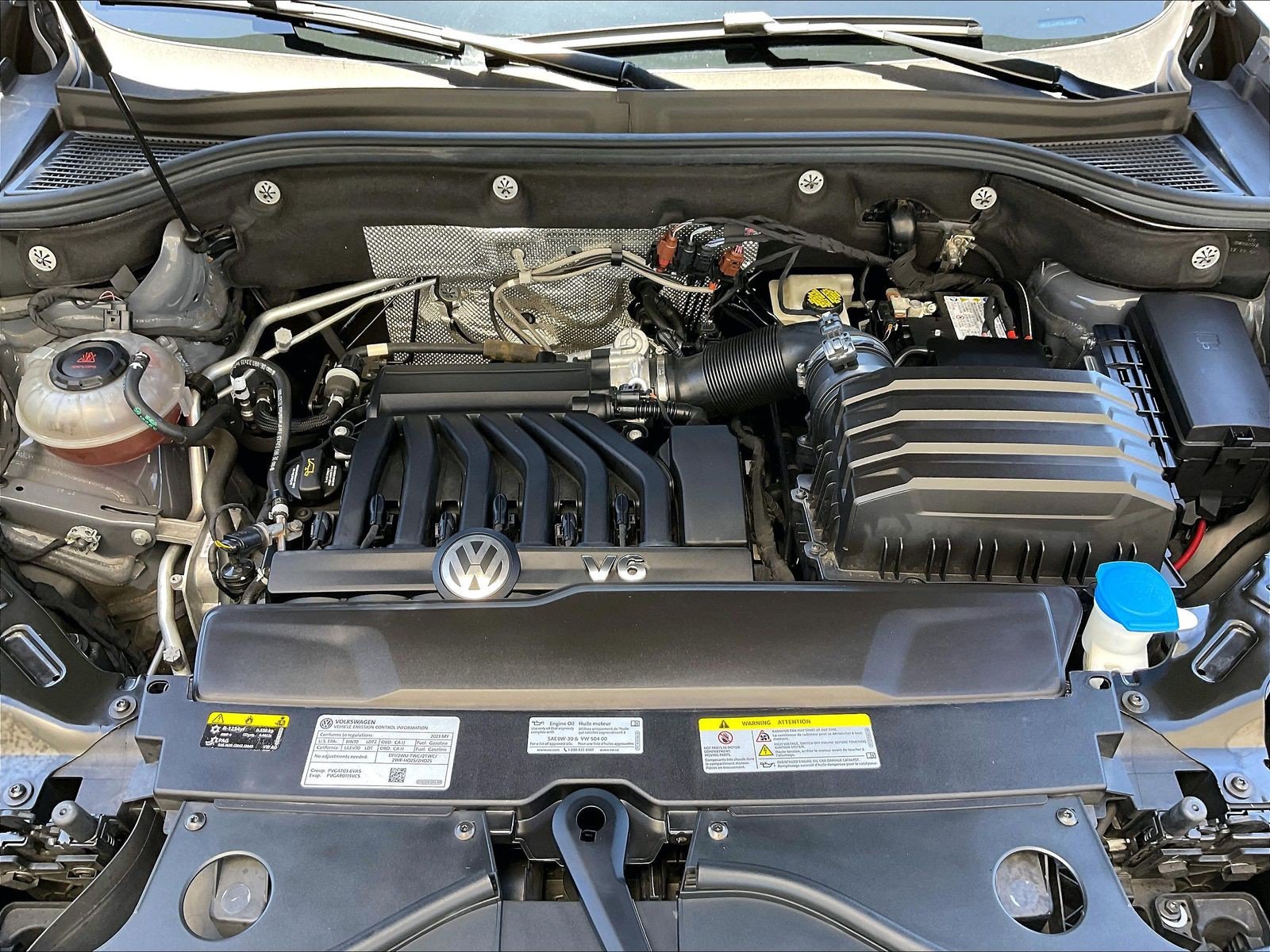 Certified 2023 Volkswagen Atlas Cross Sport SEL AWD/4WD image 9