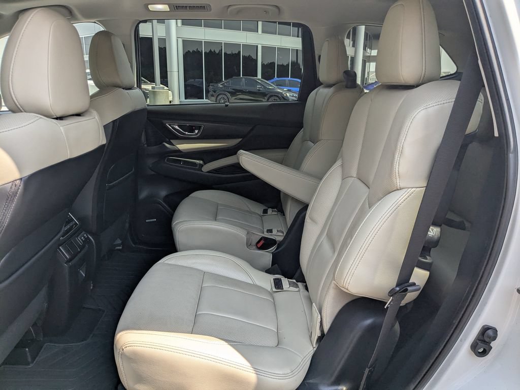 Used 2020 Subaru Ascent Limited w/ Technology Package AWD/4WD image 13