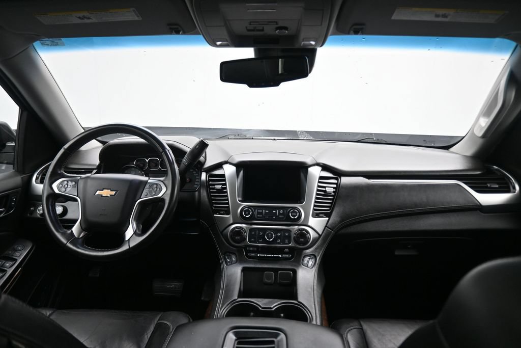 Used 2018 Chevrolet Suburban LT AWD/4WD image 48