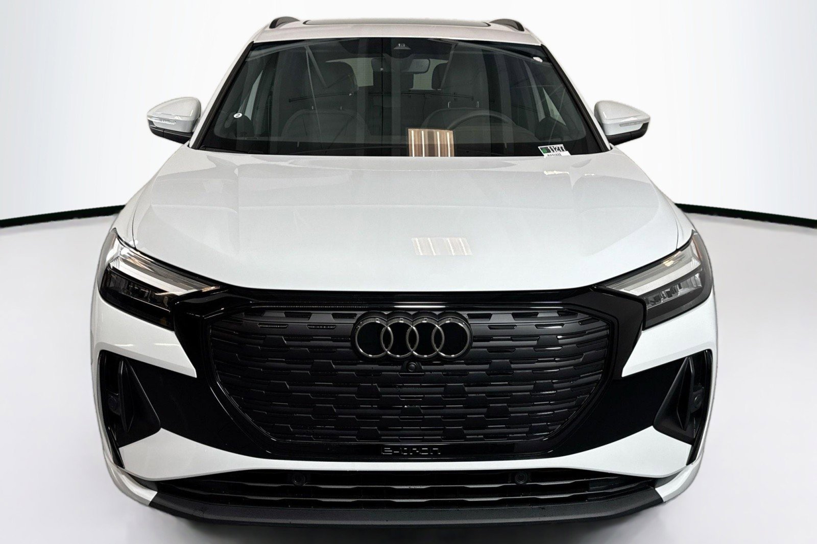 New 2026 Audi Q4 e-tron Premium image 2
