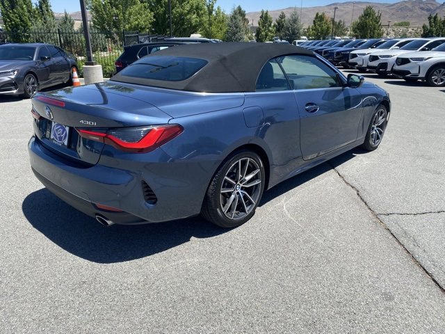 Used 2023 BMW 430i xDrive Convertible w/ Convenience Package image 3