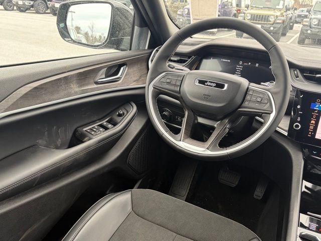 New 2026 Jeep Grand Cherokee Altitude image 33