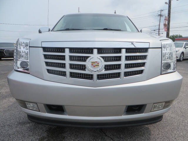 Used 2013 Cadillac Escalade EXT Luxury AWD/4WD image 42