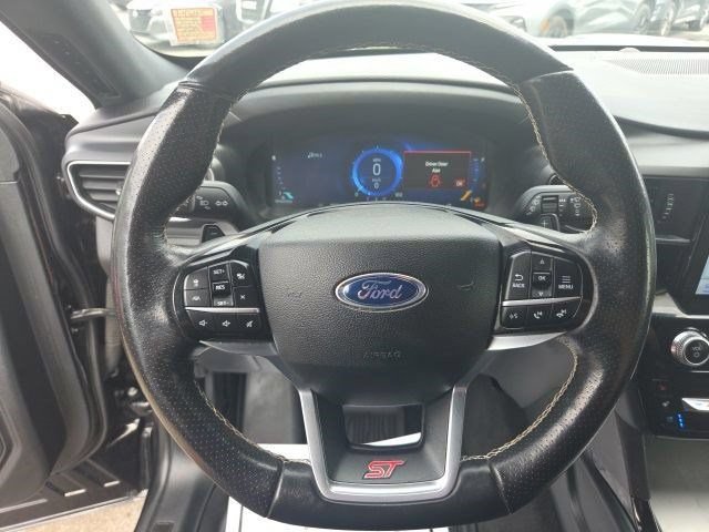 Used 2022 Ford Explorer ST w/ ST Street Pack AWD/4WD image 17