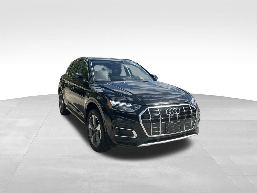 Used 2023 Audi Q5 2.0T Premium Plus w/ Premium Plus Package AWD/4WD image 7