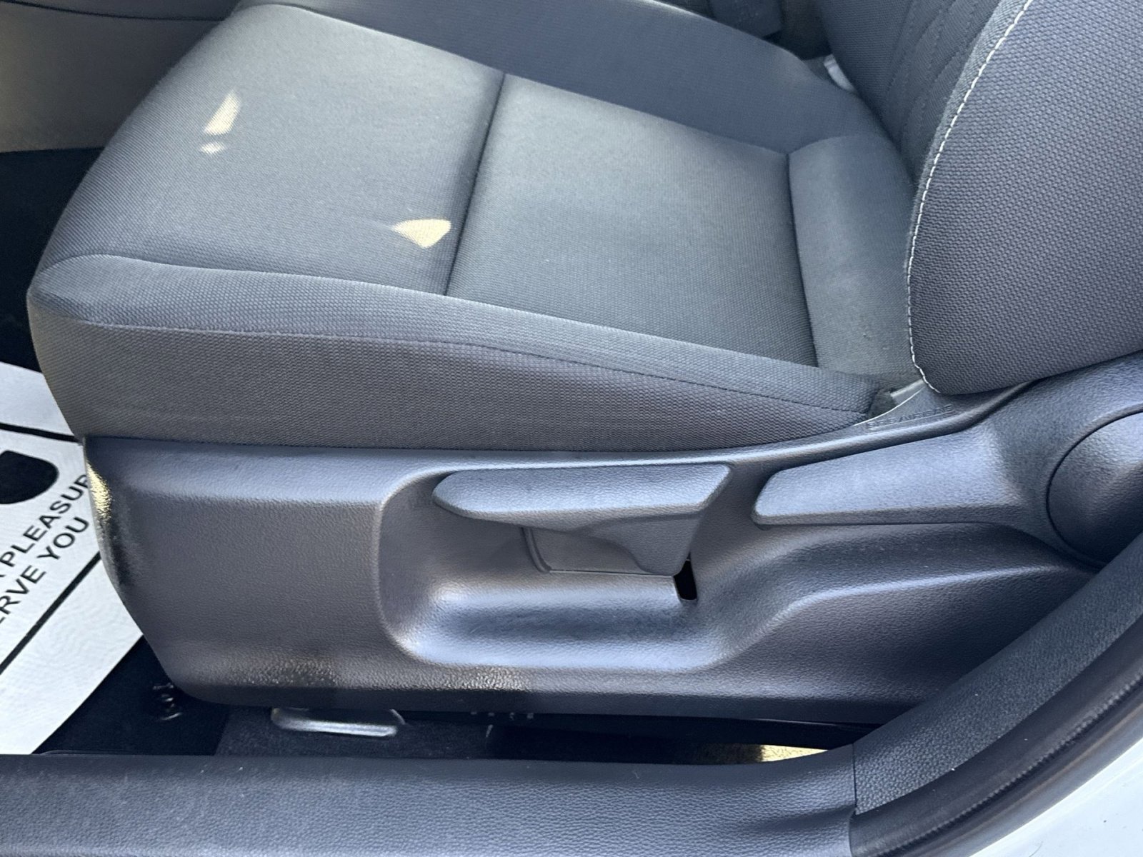 Used 2025 Toyota Corolla LE image 14