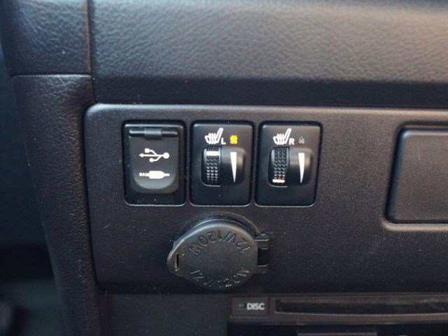 Used 2016 Toyota Sienna Limited Premium image 9