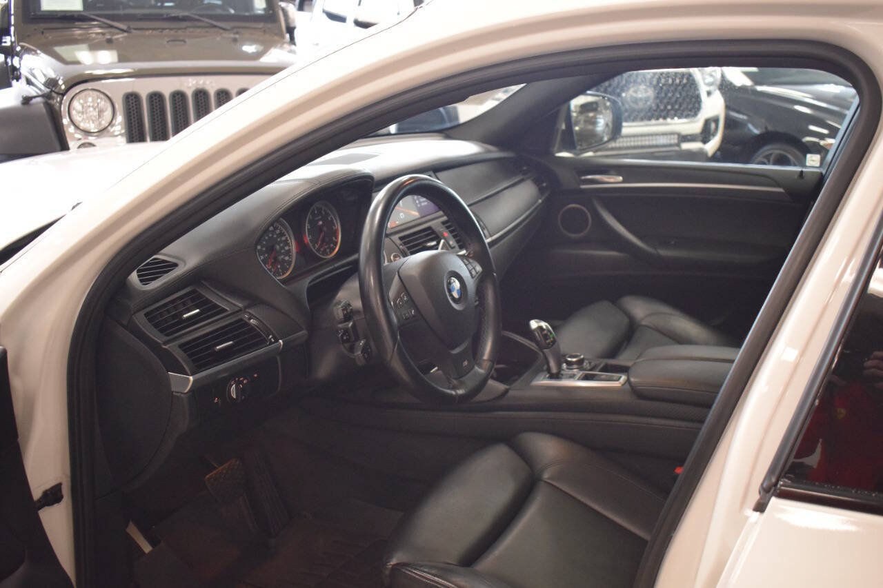 Used 2014 BMW X6 M AWD/4WD image 40