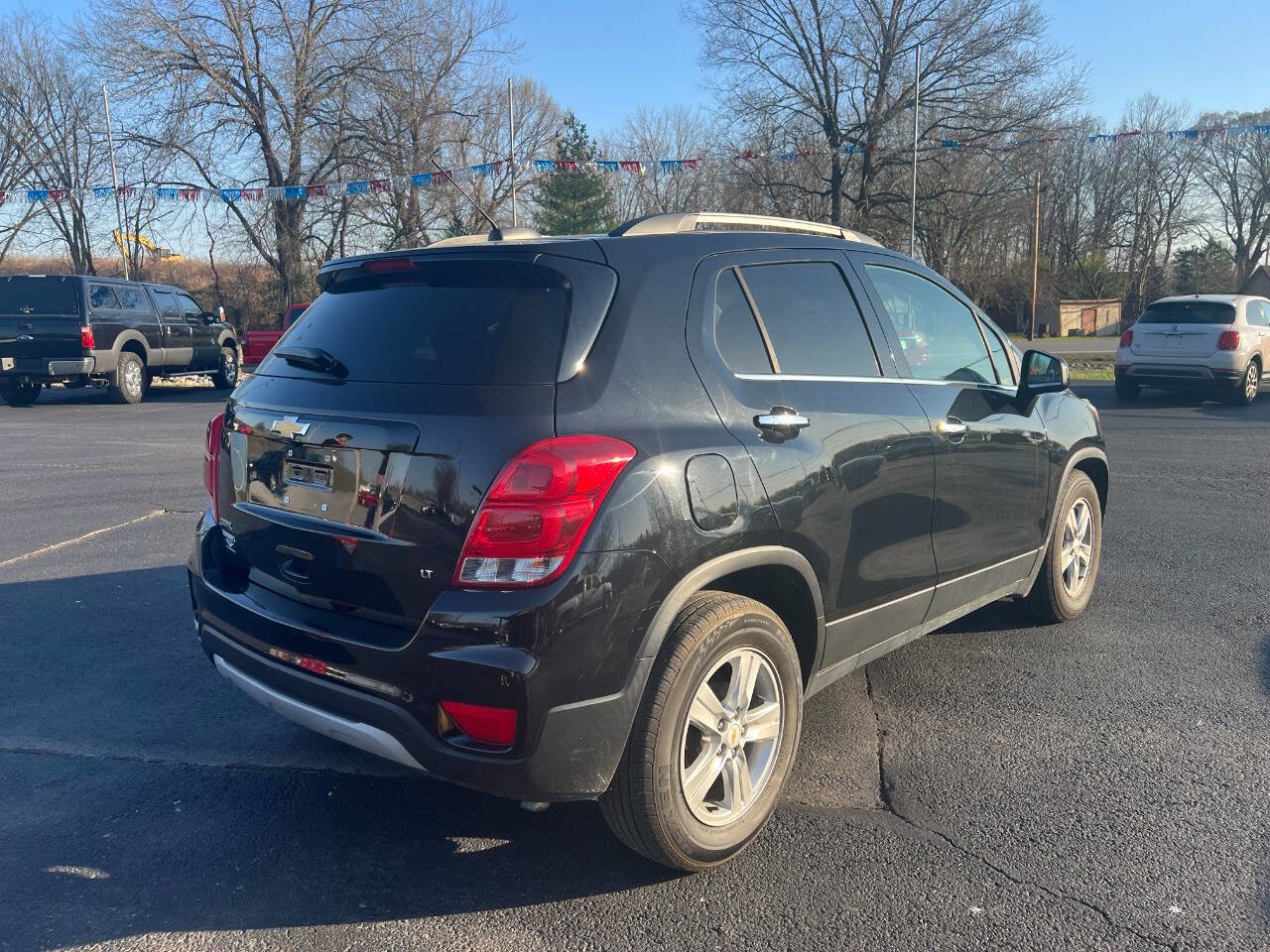Used 2020 Chevrolet Trax LT w/ LT Convenience Package FWD image 5