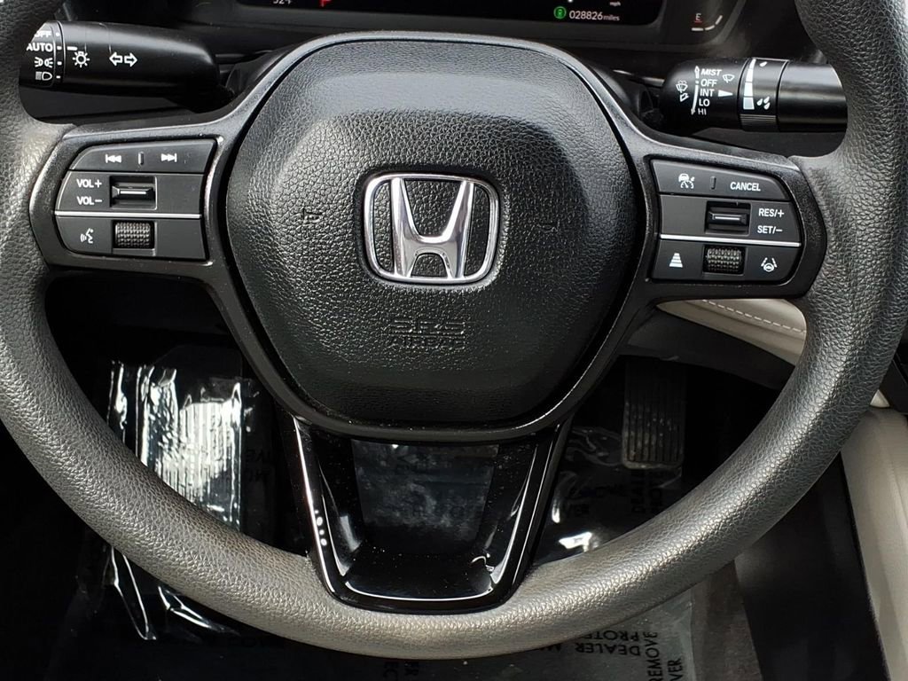 Used 2023 Honda Accord LX image 24
