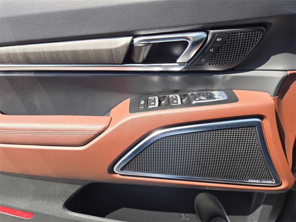 Used 2024 Kia Telluride SX Prestige image 24