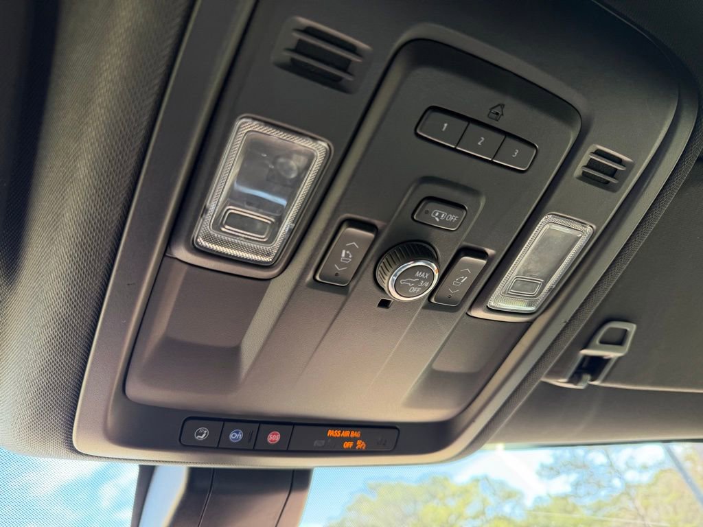 Used 2021 Chevrolet Tahoe High Country image 22