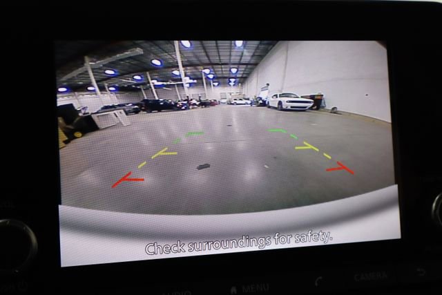 Used 2024 Nissan Pathfinder SV image 5