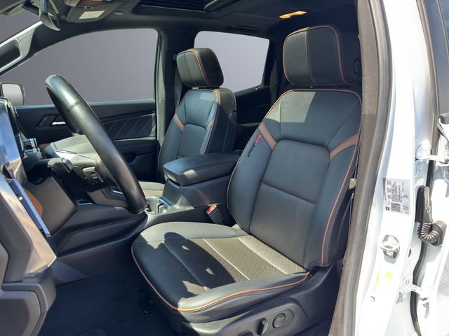 Certified 2024 GMC Canyon AT4 w/ AT4 Premium Package AWD/4WD image 14