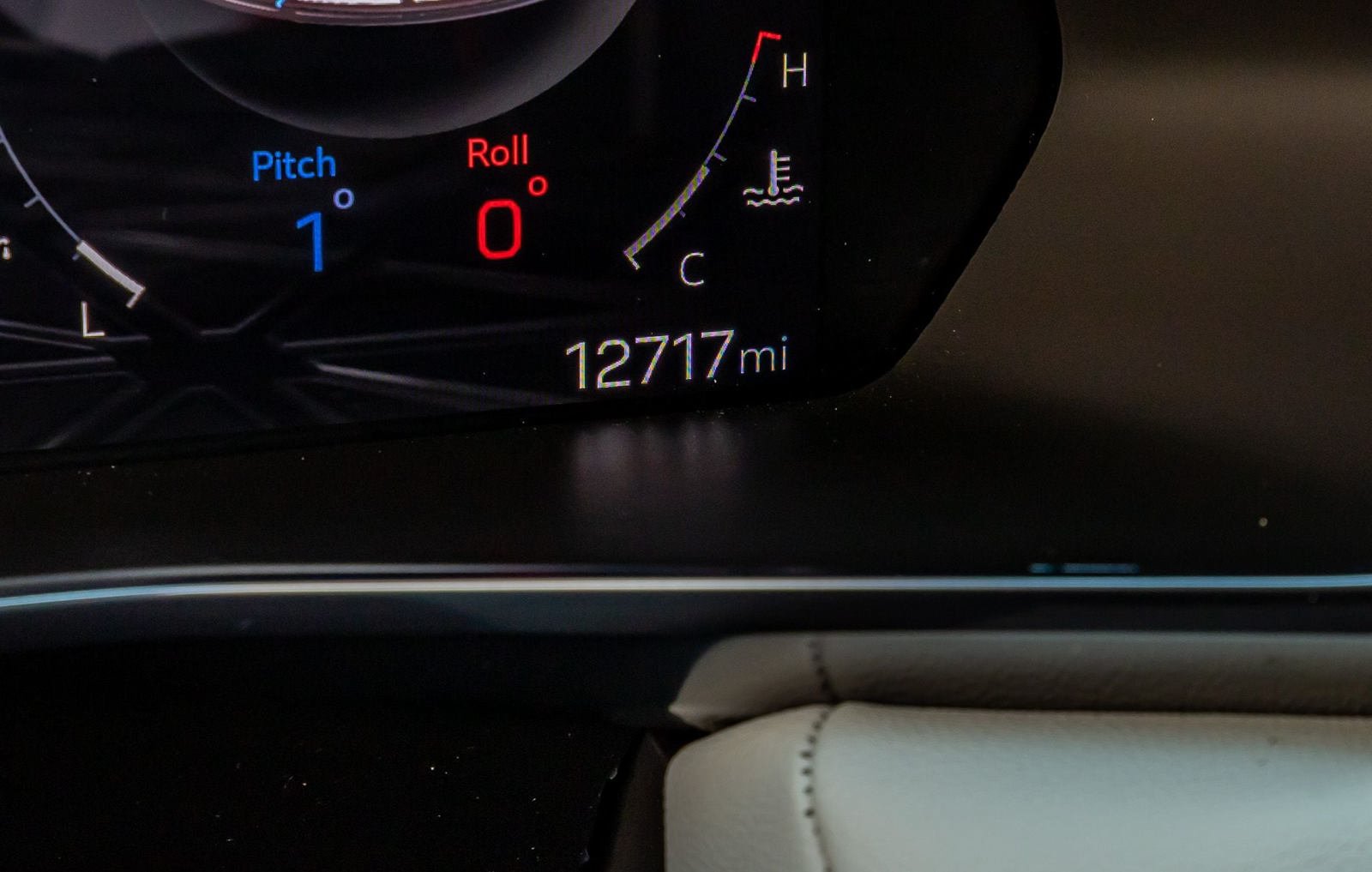 Used 2024 GMC Canyon AT4X w/ AT4X AEV Edition AWD/4WD image 20