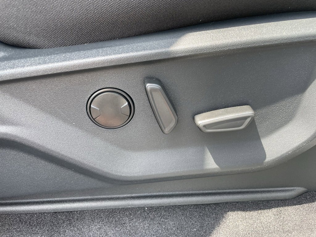 New 2025 Ford F150 XLT w/ Equipment Group 302A MID image 58