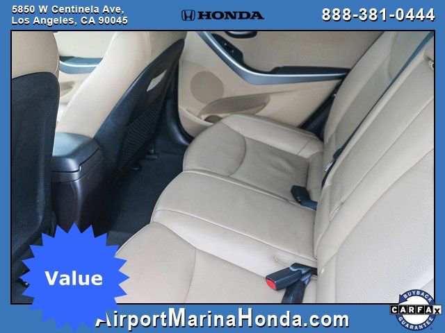 Used 2013 Hyundai Elantra Limited w/ Technology Pkg image 26