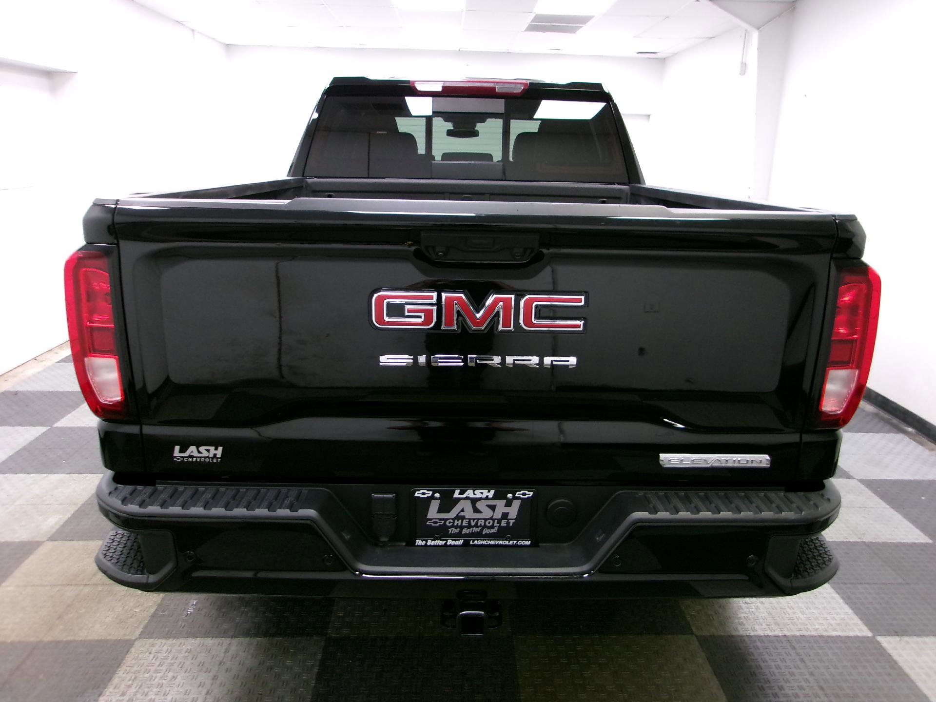 Certified 2024 GMC Sierra 1500 Elevation w/ Elevation Premium Package AWD/4WD image 12