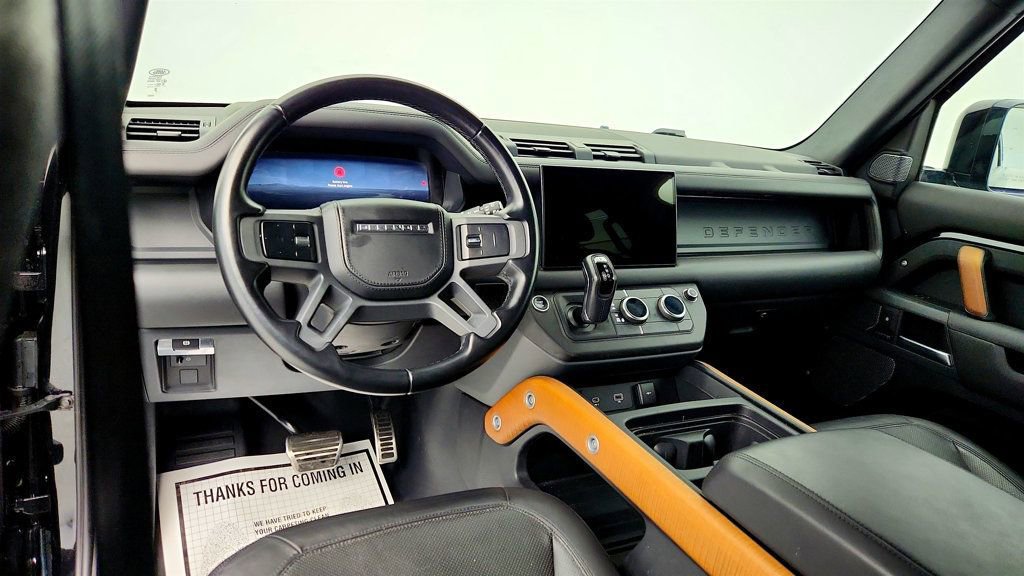 Used 2023 Land Rover Defender 110 X image 12