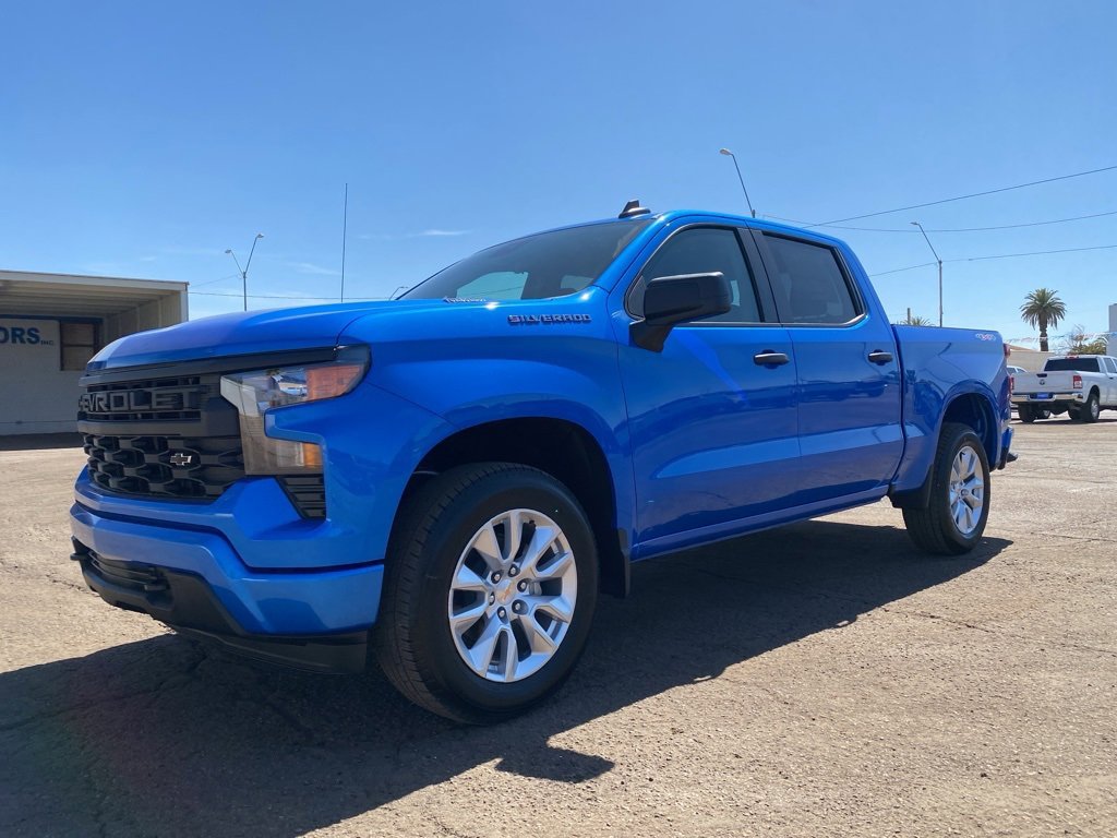 New 2026 Chevrolet Silverado 1500 Custom image 2