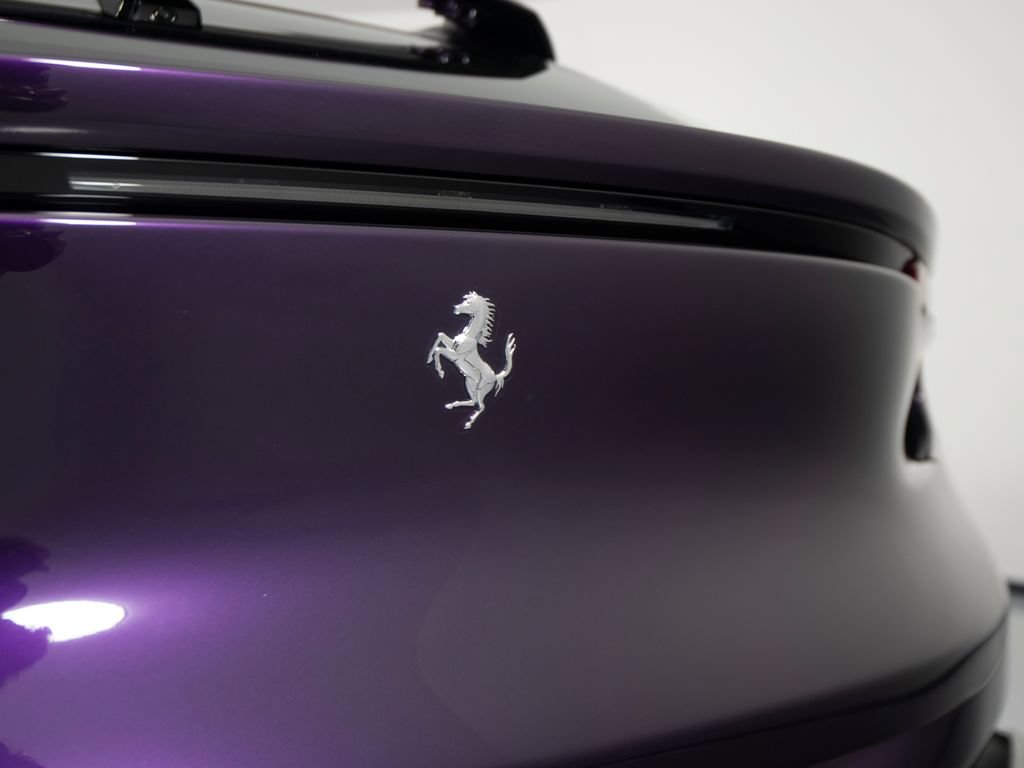 Used 2025 Ferrari Purosangue AWD/4WD image 44
