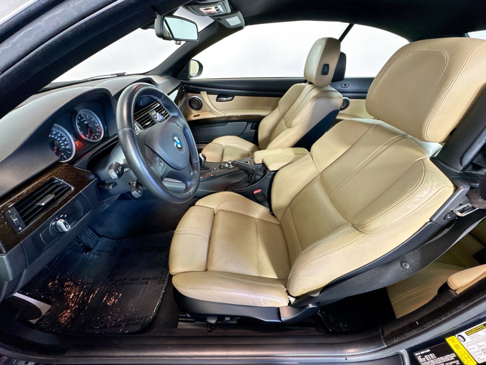 Used 2013 BMW M3 Convertible RWD image 5