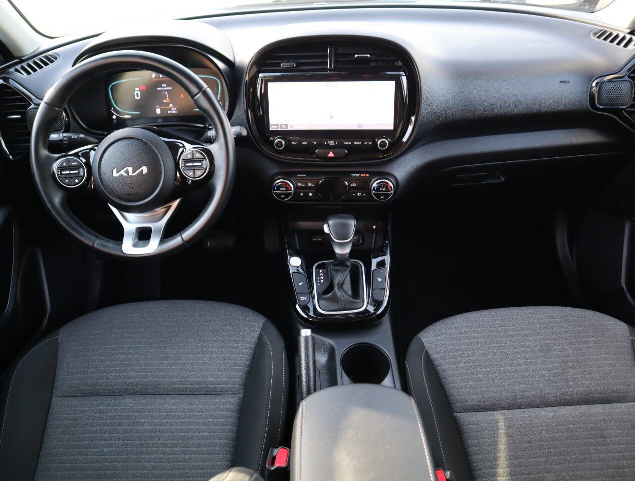 Used 2024 Kia Soul EX image 30