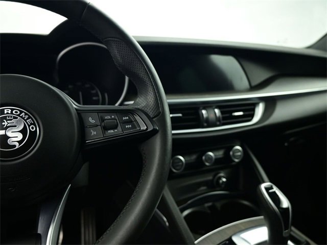 Used 2022 Alfa Romeo Stelvio Ti image 29