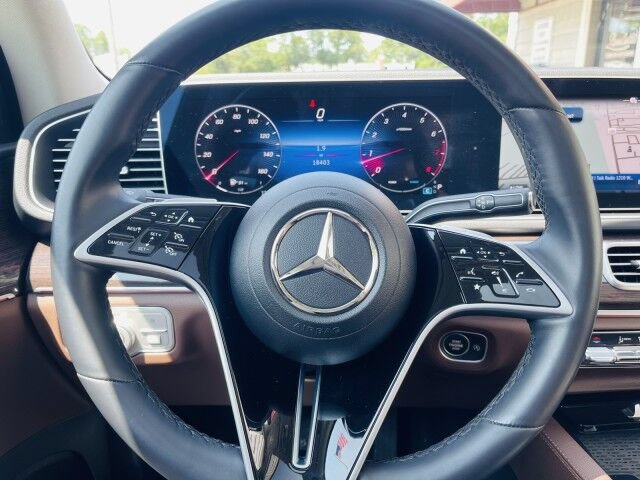 Used 2024 Mercedes-Benz GLE 350 4MATIC w/ 3rd Row Seat Package image 26