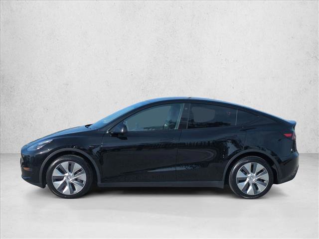 Used 2023 Tesla Model Y Long Range image 9