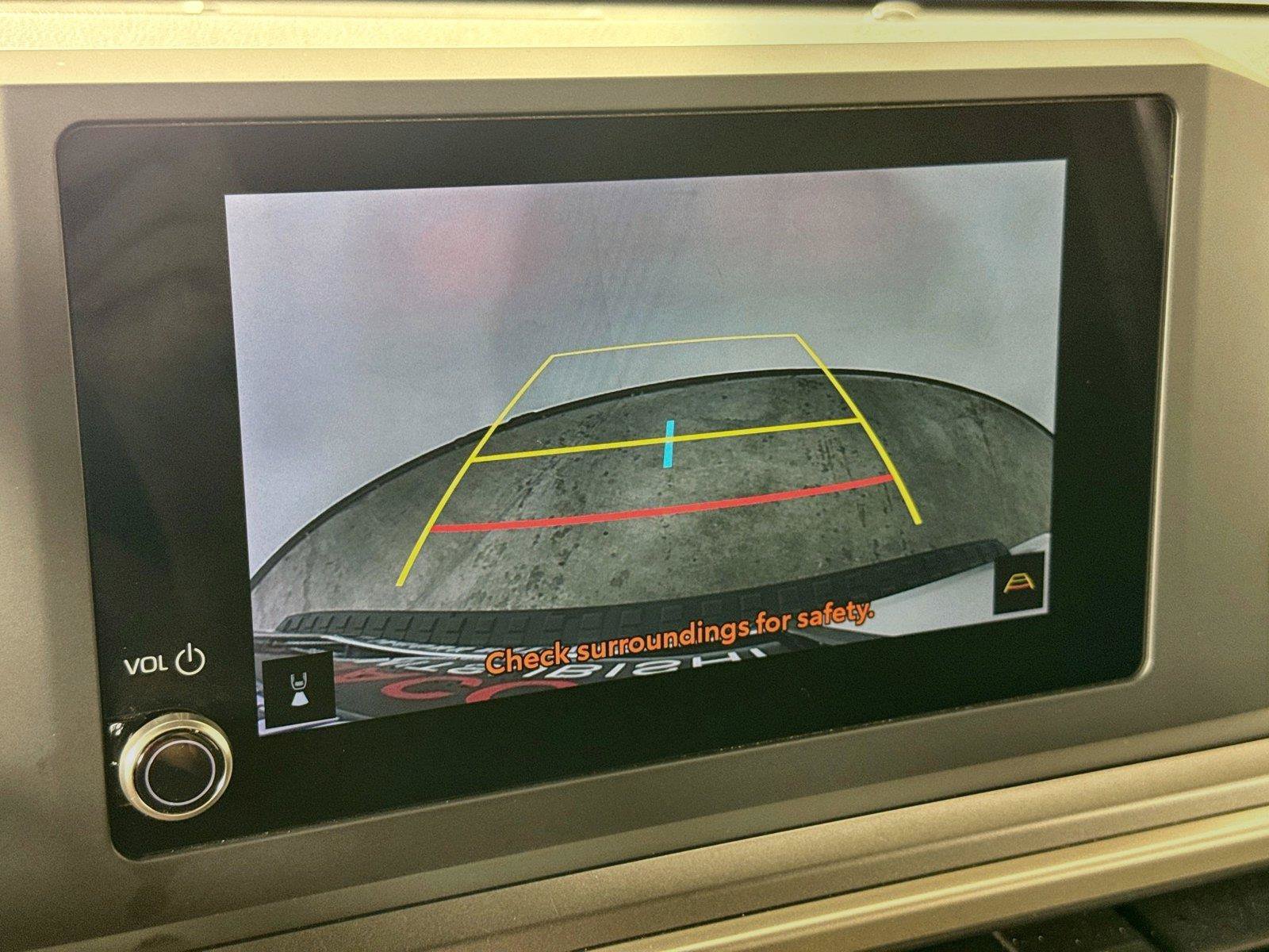 Used 2025 Toyota 4Runner SR5 AWD/4WD image 17