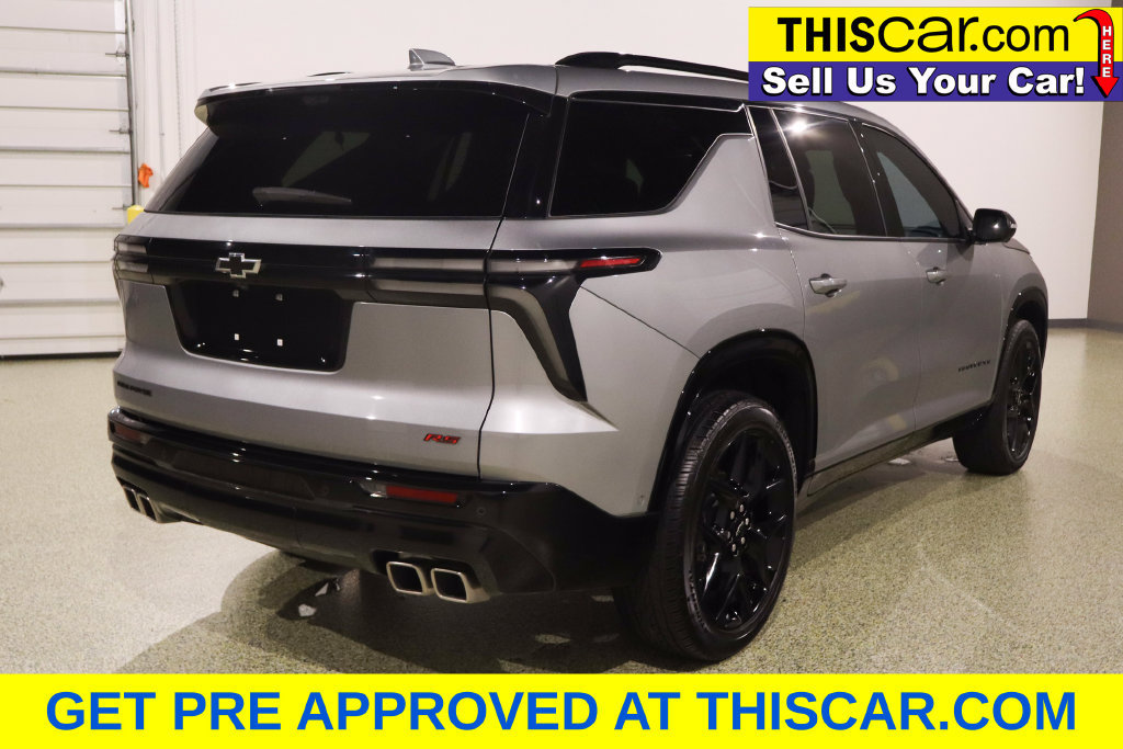 Used 2025 Chevrolet Traverse RS w/ LPO, Cargo Package FWD image 10