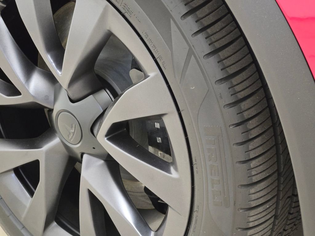 Used 2022 Tesla Model X Plaid image 14