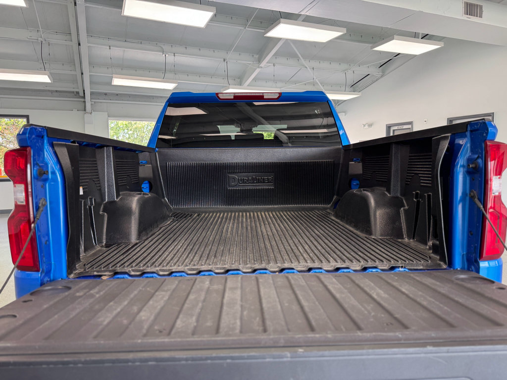 Used 2026 Chevrolet Silverado 1500 RST AWD/4WD image 32