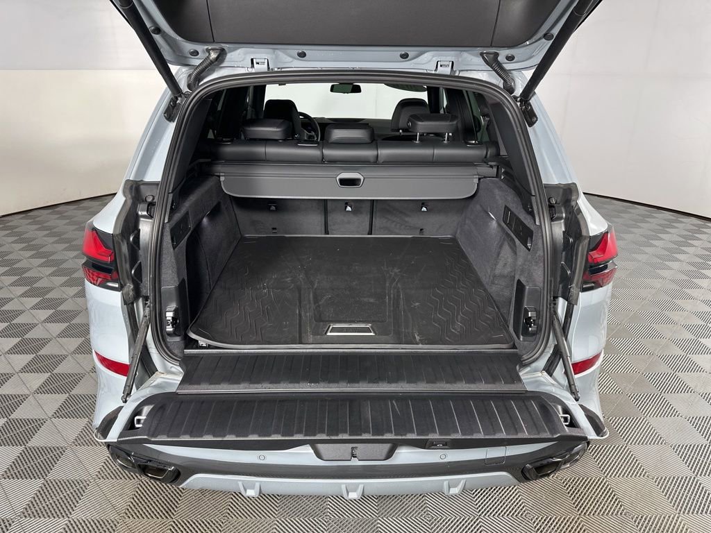 Used 2026 BMW X5 M60i w/ Climate Comfort Package image 26