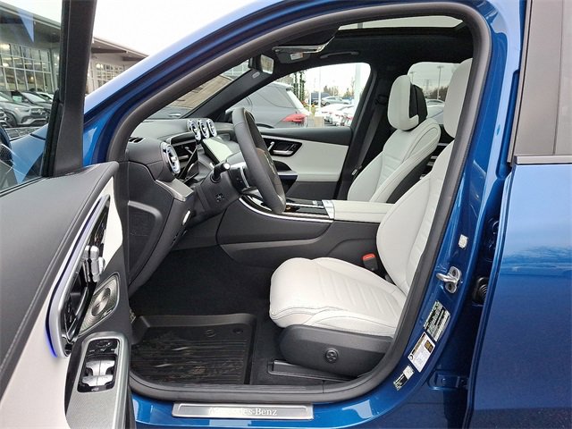 Used 2026 Mercedes-Benz GLC 300 4MATIC image 12