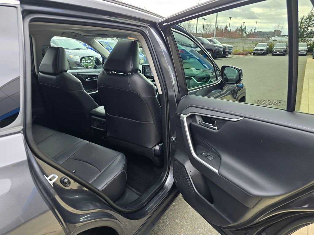Used 2020 Toyota RAV4 Limited w/ Limited Grade Weather Package image 13